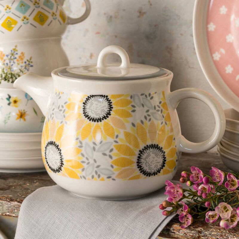 Korkmaz Kappa Collection Breakfast Set - 30 Pieces, Cups and Saucers Sets, Breakfast Plates, Teapot, Made in Turkey