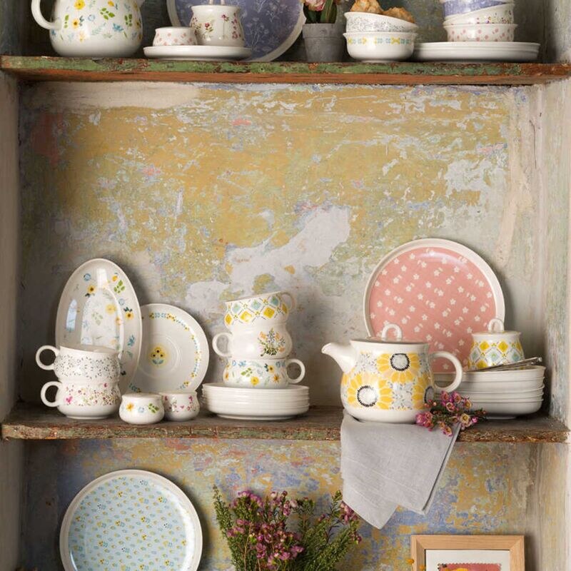 Korkmaz Kappa Collection Breakfast Set - 30 Pieces, Cups and Saucers Sets, Breakfast Plates, Teapot, Made in Turkey